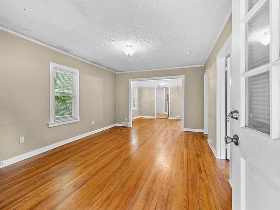 2nd image of 703 Baldwin Ave
