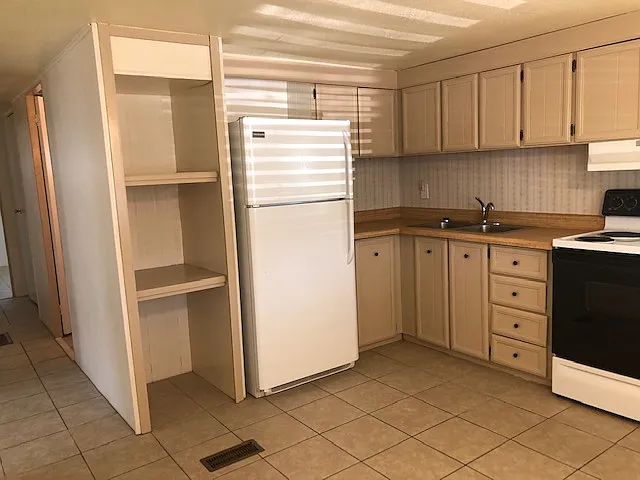 1607 Pennsylvania Ave — Photo 12