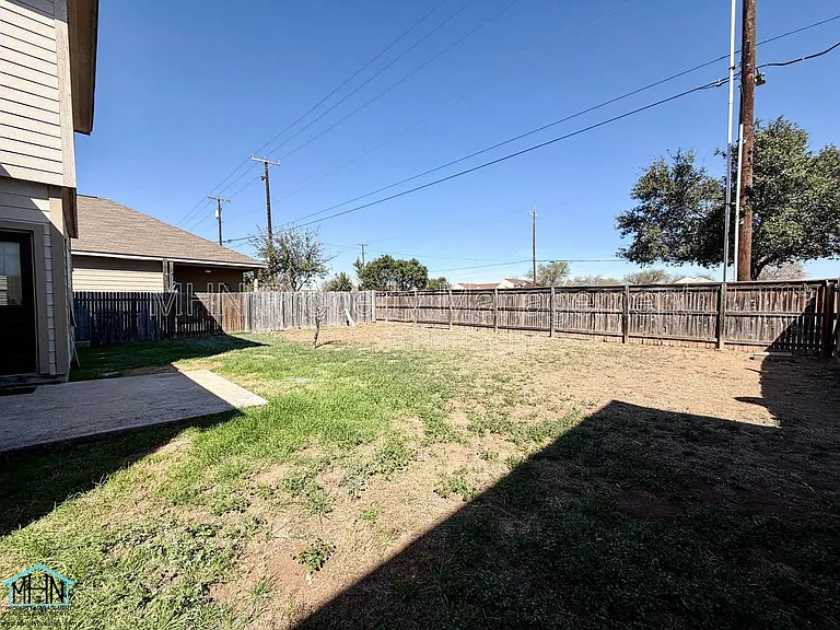 5630 Sendero Spg — Photo 32