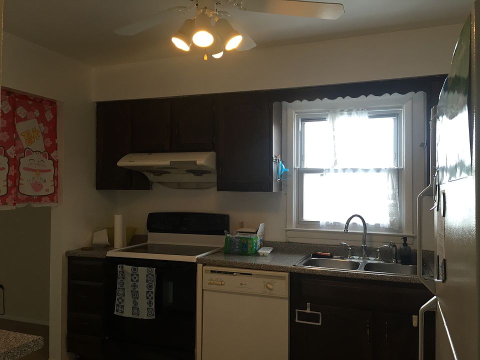 2nd image of 20829 15th Rd