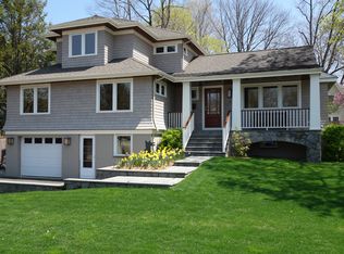 4 Dale St, Rye, NY 10580