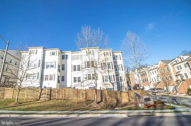 Rear of house, neighborhood view - 3305 Beechcliff Dr