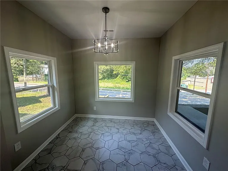 557 Chappell Rd NW — Photo 6