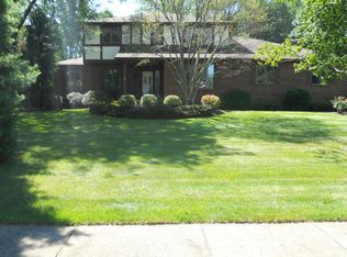 970 Penny St SE, North Canton, OH