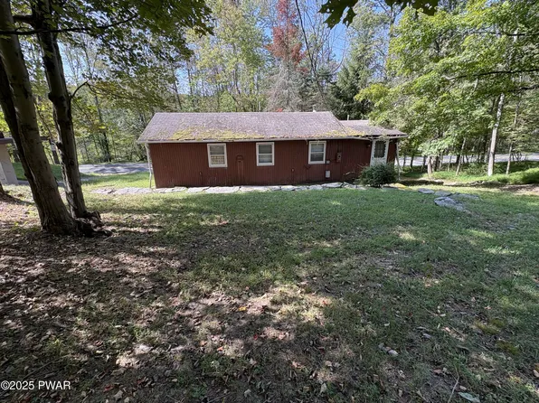 769 Ledgedale Rd, Lake Ariel, PA 18436