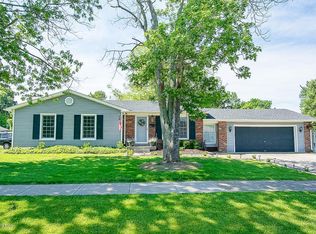 3914 Carbine Ln, Louisville, KY 40229