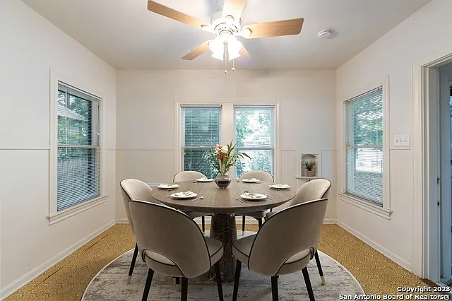 465 S Guenther Ave — Photo 7