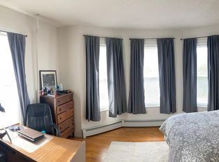 7 Cleeve St #1, Portland, ME 04101