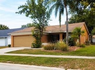 1211 Grassy Meadow Pl, Brandon, FL 33511