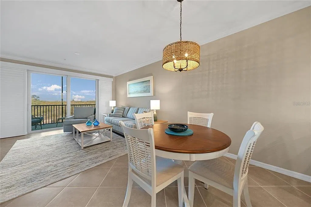 14121 Heritage Landing Blvd — Photo 4