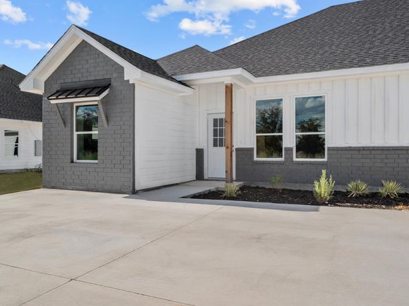 811 Tolar Hwy, Tolar, TX 76476