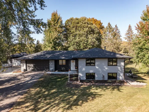 3741 Springgreen Ct NE, Rochester, MN 55906