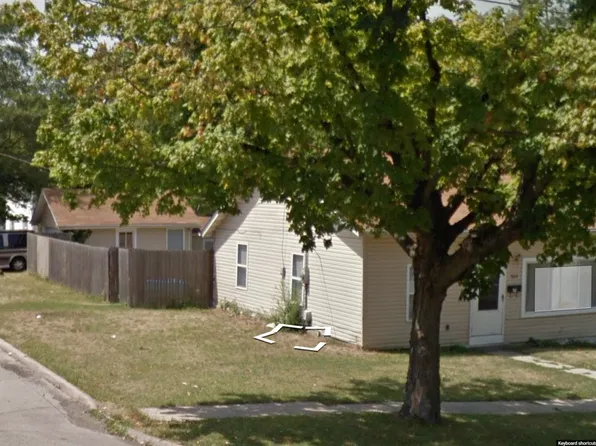 804 Irving Ave, Rockford, IL 61101