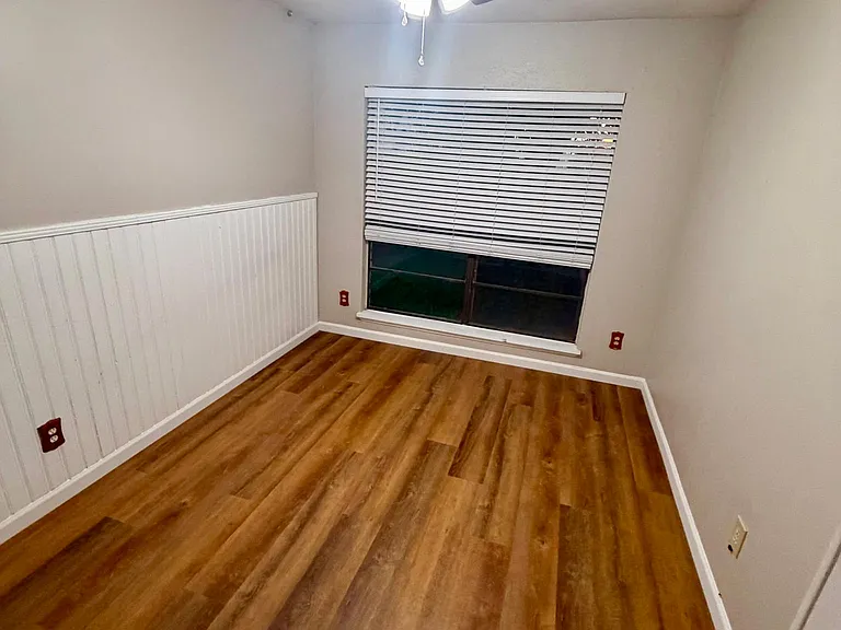 2929 Winterberry Dr — Photo 9