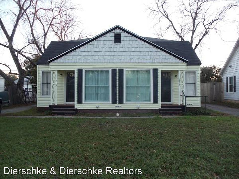 1st image of 1217 W Avenue M