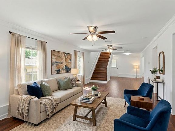 2nd image of 7033 Wuerpel St