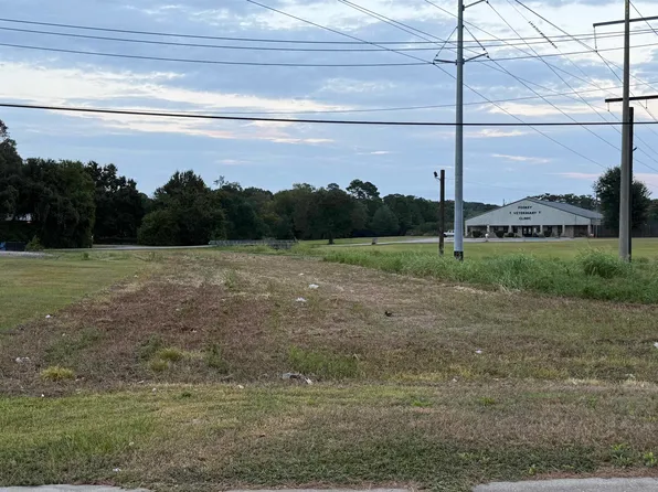 Lexington, Orange, TX 77630