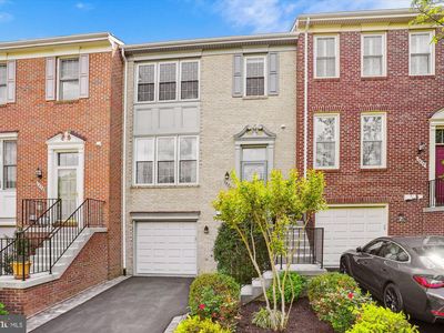 7436 Collins Meade Way, Alexandria, VA, 22315