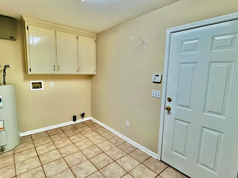 103 Darlington Cir — Photo 21