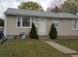 10 Hatherly Street, North Providence, RI 02911
