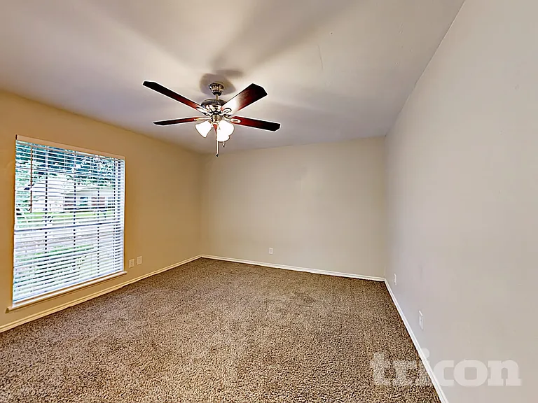 2725 Branch Oaks Dr — Photo 9