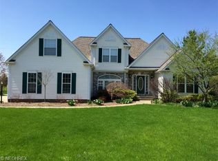 270 N Pine Ct, Aurora, OH 44202