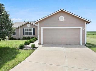 32653 W 173rd St, Gardner, KS 66030
