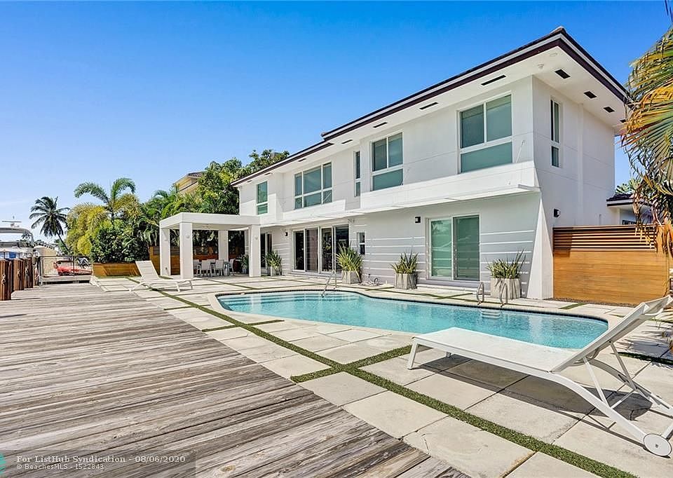 1st image of 325 Seven Isles Dr