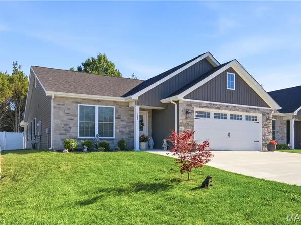 1545 Hickory Lndg, De Soto, MO 63020