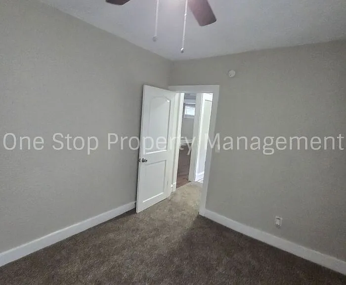 4224 Agnes Ave — Photo 21
