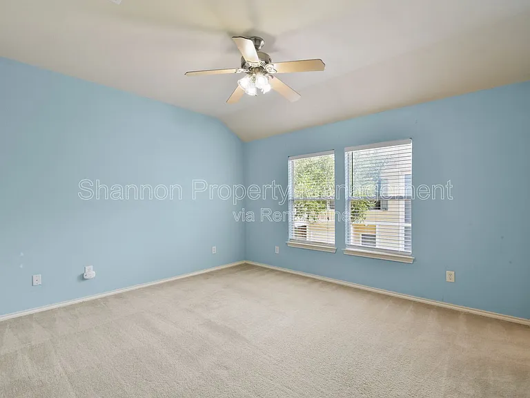 2711 Polk St — Photo 18