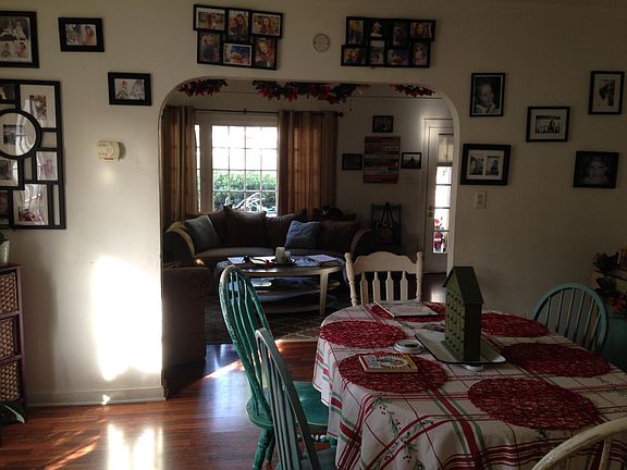 2nd image of 710 Oakdale Ave