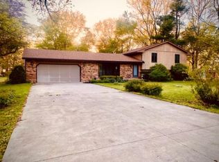 123 Olive St, Towanda, IL 61776