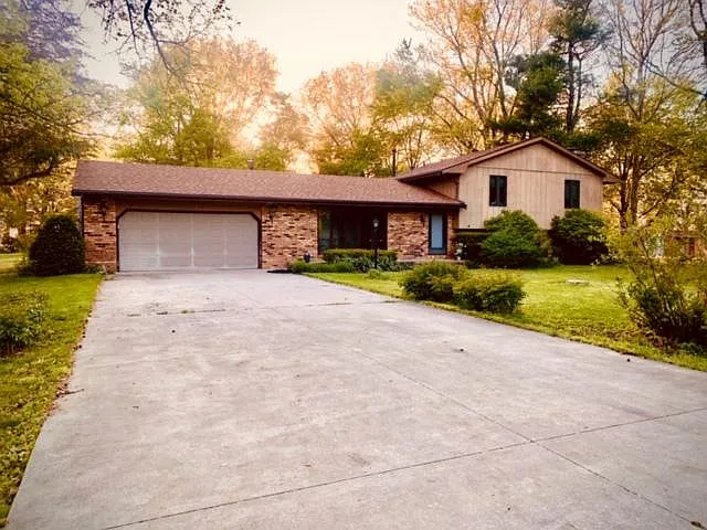 123 Olive St photo 1