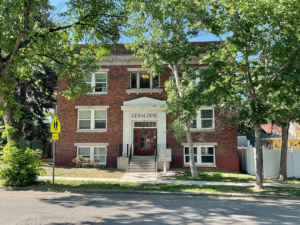 1st image of 706 3rd Ave N