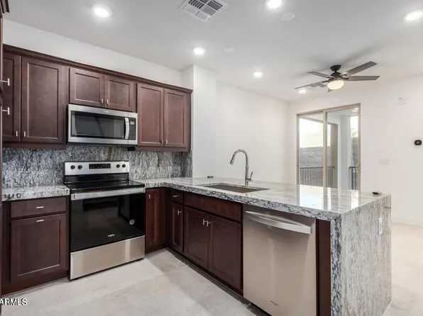 2121 W Sonoran Desert Dr Unit 5, Phoenix, AZ 85085