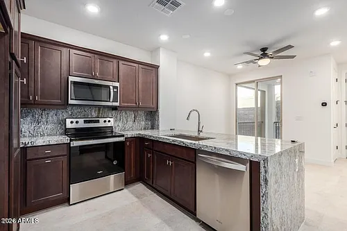 2121 W Sonoran Desert Dr Photo 1