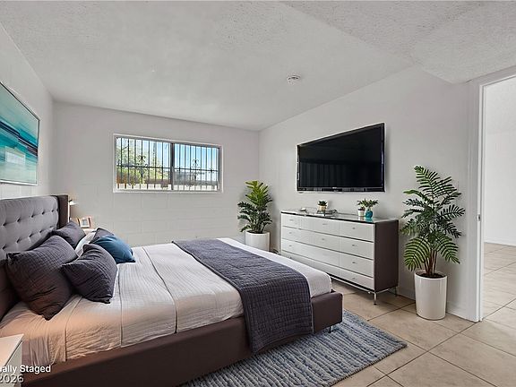 3rd image of 585 S Royal Crest Cir Unit 16