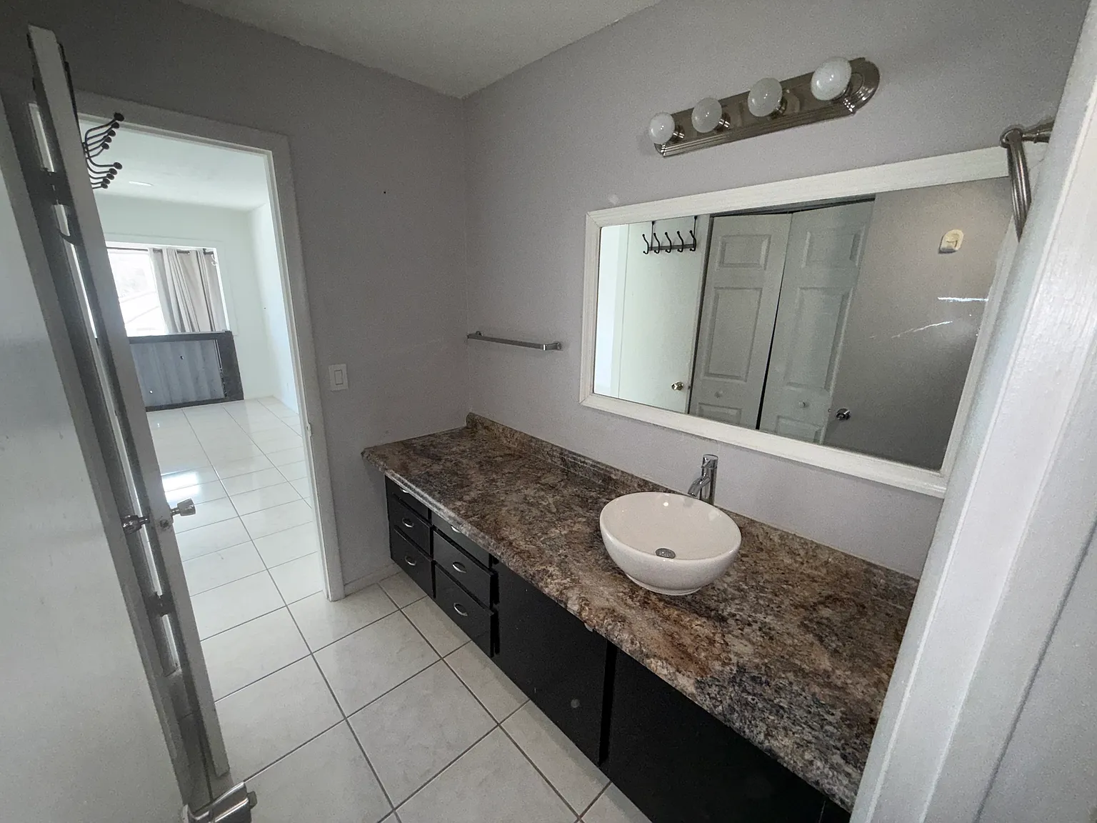 Studio, 432 sqft, $1,500 — Photo 4