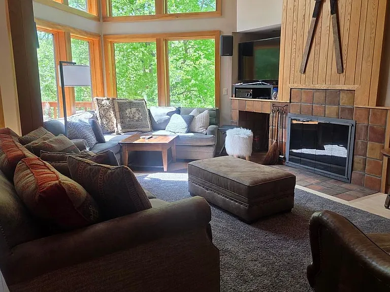 82 Rams Horn Dr #G2 — Photo 7