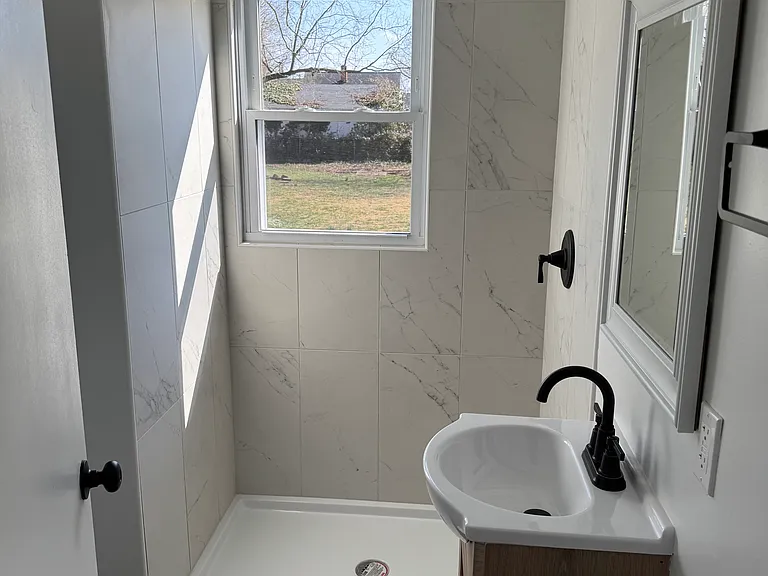 1302 Hazel St — Photo 17