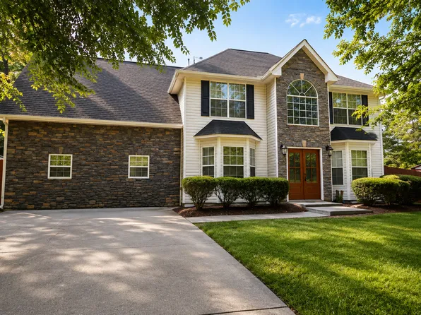 1485 Beech Grove Dr, Hampton, GA 30228