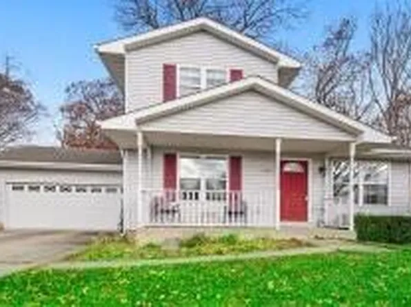 600 Shamrock Ln, Valparaiso, IN 46385