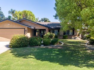 9008 Bear Creek Rd, Bakersfield, CA 93311