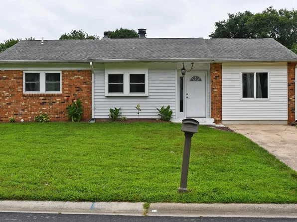 31 Reubens Cir, Newark, DE 19702