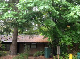 10034 38th Ave NE, Seattle, WA 98125