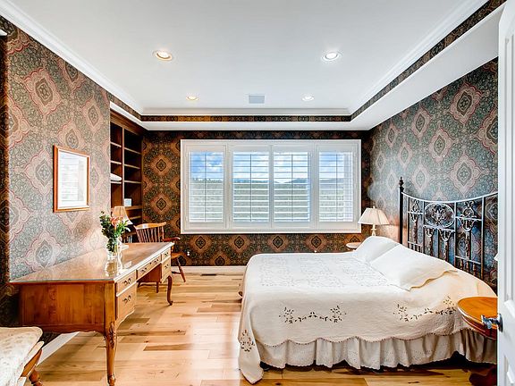 Dedicated private office. The bed has been replaced with a leather sofa.