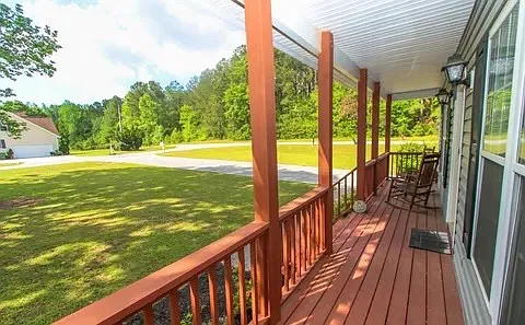 301 Meridian Way — Photo 3