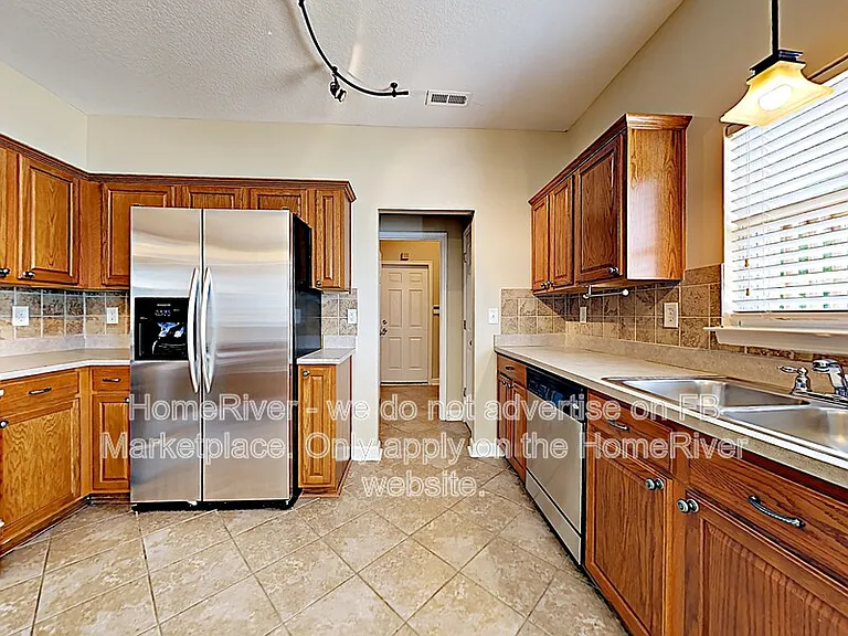 5027 Stone Park Dr — Photo 7