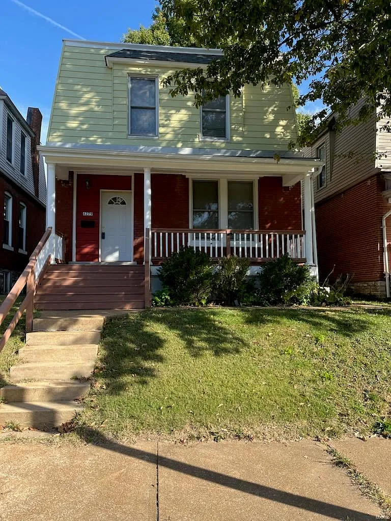 6279 Magnolia Ave photo 1